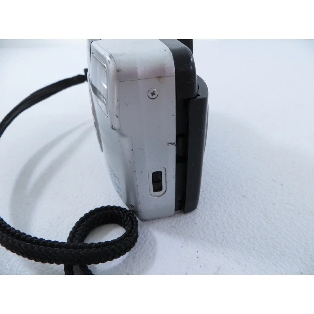Canon Sure Shot 65 Zoom Point & Shoot‎ 35mm Film Camera UNTESTED READ
